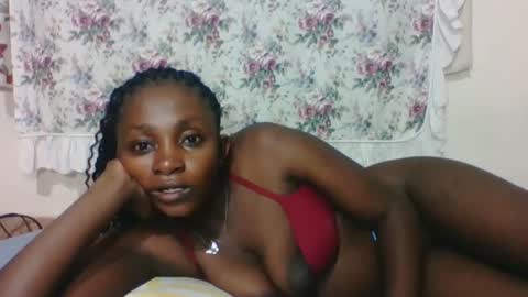 Snapshot of sexyjoane chatting on February 8, 12:49 am JOAN online show from February 8, 12:49 am