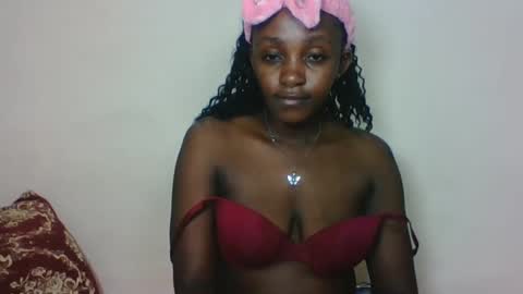 Snapshot of sexyjoane chatting on February 8, 10:29 am JOAN online show from February 8, 10:29 am