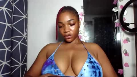 Snapshot of sexykuchie889 chatting on May 22, 10:43 am malia online show from May 22, 10:43 am