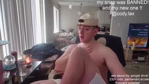Snapshot of sexylax69 chatting on February 12, 3:51 pm sexylax69 online show from February 12, 3:51 pm
