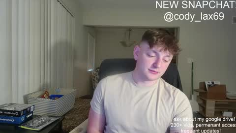 Snapshot of sexylax69 chatting on April 8, 12:43 am sexylax69 online show from April 8, 12:43 am