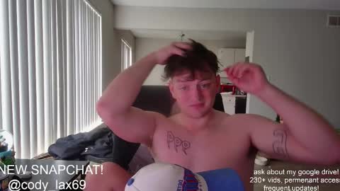 Snapshot of sexylax69 chatting on April 18, 4:55 pm sexylax69 online show from April 18, 4:55 pm