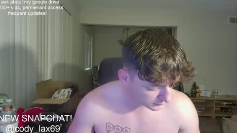 Snapshot of sexylax69 chatting on April 21, 1:42 am sexylax69 online show from April 21, 1:42 am