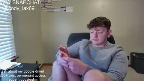 Snapshot of sexylax69 chatting on April 28, 3:17 pm sexylax69 online show from April 28, 3:17 pm