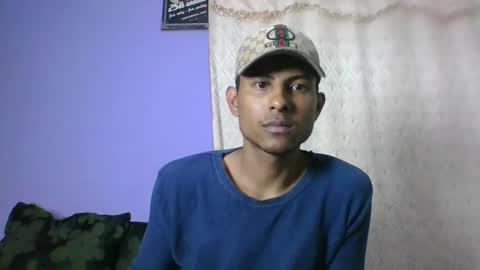 Snapshot of sexyleon69 chatting on March 12, 6:07 am Sexy leon online show from March 12, 6:07 am