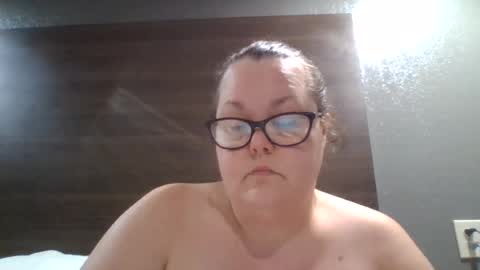 sexylil_bbw online show from June 28, 9:32 pm