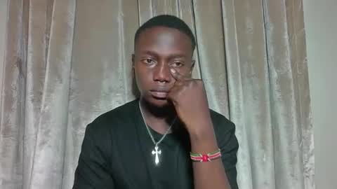 Snapshot of sexylinkebony2 chatting on March 1, 4:25 am sexylinkebony2 online show from March 1, 4:25 am