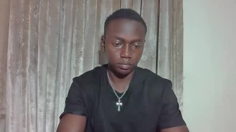 Snapshot of sexylinkebony2 chatting on March 2, 9:38 am sexylinkebony2 online show from March 2, 9:38 am