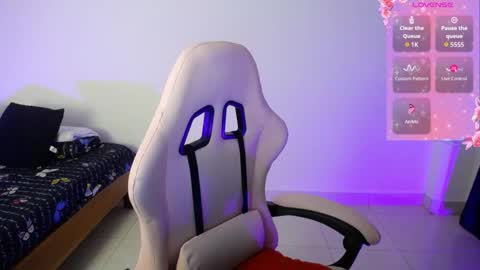 Snapshot of sexyloba_ chatting on February 28, 6:53 pm sexyloba independent model online show from February 28, 6:53 pm