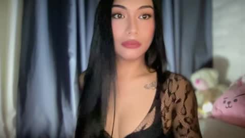 Snapshot of sexylovesappira chatting on May 10, 7:30 pm maxine online show from May 10, 7:30 pm