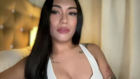 Snapshot of sexylovesappira chatting on June 20, 8:55 pm maxine online show from June 20, 8:55 pm