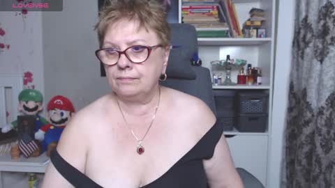 sexylynette4u online show from October 26, 11:05 am