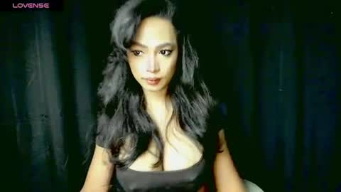 Snapshot of sexymariafoxx chatting on July 8, 7:18 pm MariaFoxx online show from July 8, 7:18 pm