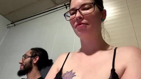 Snapshot of sexymilf42088 chatting on March 12, 3:35 am sexymilf42088 online show from March 12, 3:35 am