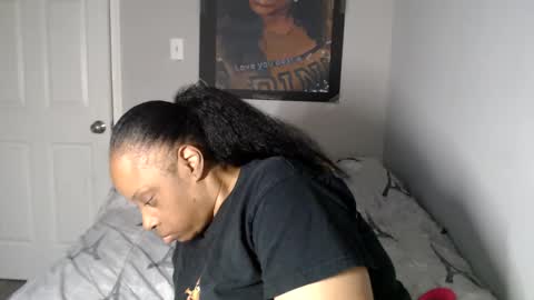 Snapshot of sexymona1218 chatting on September 8, 6:07 pm SexyMona online show from September 8, 6:07 pm