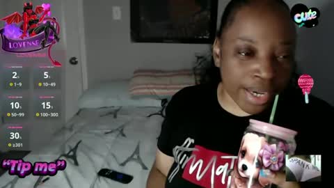 Snapshot of sexymona1218 chatting on September 12, 8:53 pm SexyMona online show from September 12, 8:53 pm