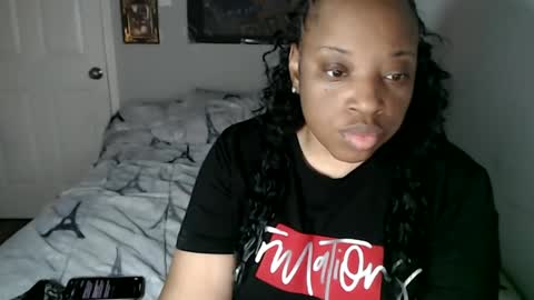 Snapshot of sexymona1218 chatting on October 14, 3:07 am SexyMona online show from October 14, 3:07 am