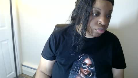 SexyMona online show from April 4, 10:24 am