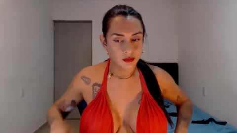 Natalia Duran online show from April 18, 5:11 am