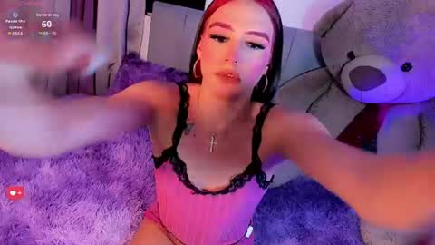 Snapshot of sexynazaa chatting on June 23, 5:27 am Nazareth arraiz online show from June 23, 5:27 am