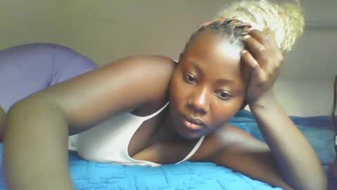 Snapshot of sexypamm chatting on March 21, 8:52 am sexypamm online show from March 21, 8:52 am
