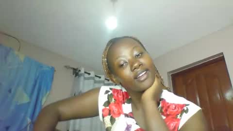 Snapshot of sexypamm chatting on April 12, 4:12 pm sexypamm online show from April 12, 4:12 pm