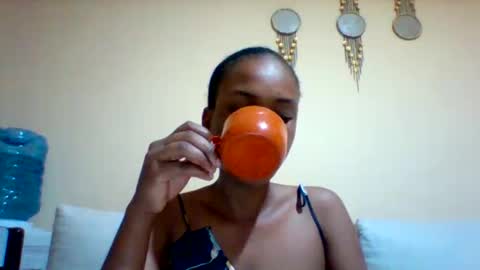 DOVY ACHIENG online show from September 21, 8:38 am