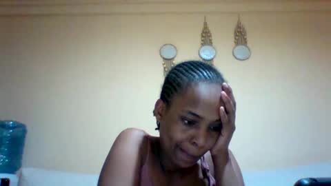 DOVY ACHIENG online show from October 3, 11:40 am