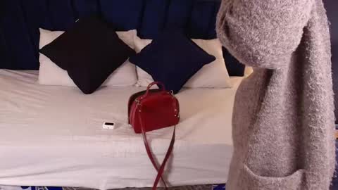 R A C H E L online show from March 13, 12:01 pm