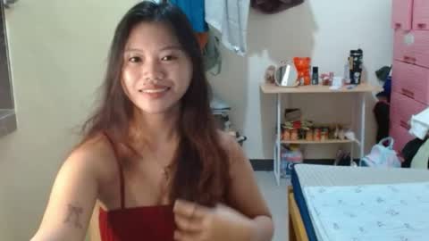 Snapshot of sexyreesebunny chatting on April 20, 2:53 pm Reese online show from April 20, 2:53 pm