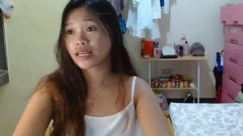 Snapshot of sexyreesebunny chatting on May 3, 4:02 pm Reese online show from May 3, 4:02 pm