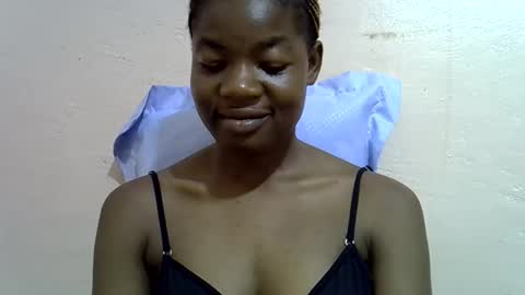 sexyshaz22 online show from April 12, 9:53 pm