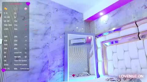 Snapshot of sexysister_ chatting on March 6, 3:02 pm Kendall online show from March 6, 3:02 pm