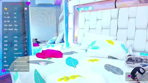 Snapshot of sexysister_ chatting on March 12, 12:15 pm Kendall online show from March 12, 12:15 pm