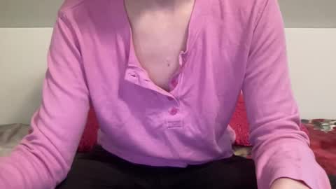 Snapshot of sexyskylar2016 chatting on April 29, 10:49 pm Sexy Skylar online show from April 29, 10:49 pm
