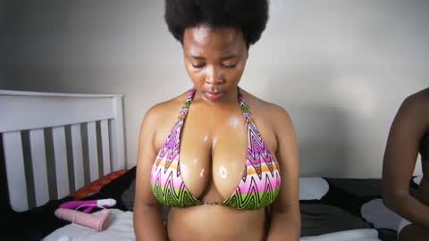Snapshot of sexysoct chatting on June 25, 6:40 am sexysoct online show from June 25, 6:40 am