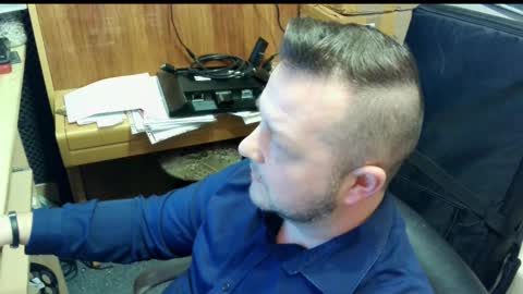 Snapshot of sexysteve80 chatting on February 25, 9:57 pm sexysteve80 online show from February 25, 9:57 pm