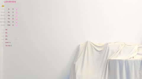 Snapshot of sexythongslut chatting on October 25, 10:56 am Sexythongslut online show from October 25, 10:56 am