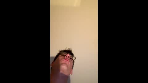 Smooth bi guy online show from March 16, 10:19 am