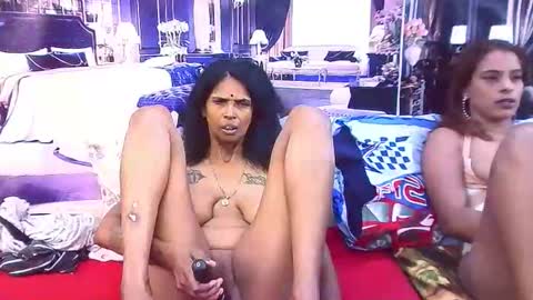 sexyva4u2luv online show from February 11, 7:52 pm