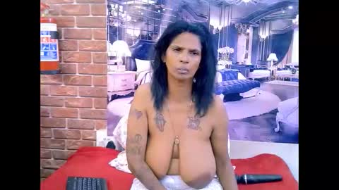 sexyva4u2luv online show from March 25, 7:09 pm