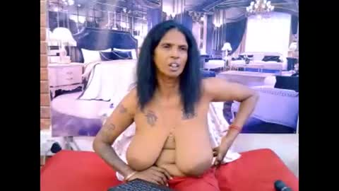 sexyva4u2luv online show from April 16, 8:37 am