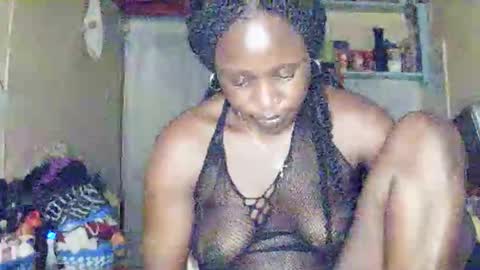 Snapshot of sexyverah444 chatting on May 2, 3:39 pm Sexyverah444 online show from May 2, 3:39 pm
