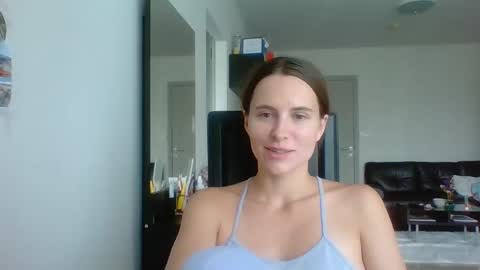 Snapshot of sexyviolettcat chatting on February 28, 2:45 am Victory online show from February 28, 2:45 am