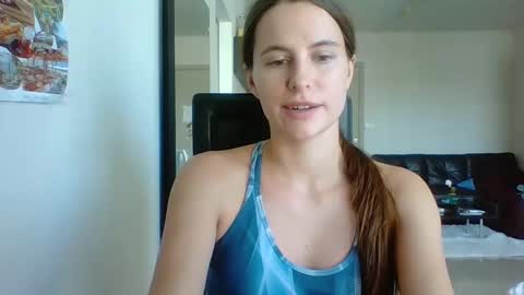Snapshot of sexyviolettcat chatting on March 18, 3:09 am Victory online show from March 18, 3:09 am