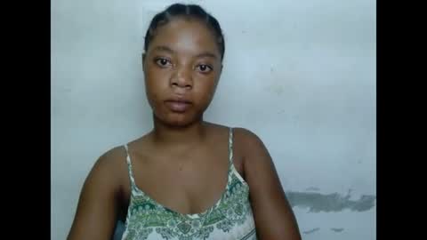 Snapshot of sexyxpeach chatting on June 12, 3:44 pm sexyxpeach online show from June 12, 3:44 pm