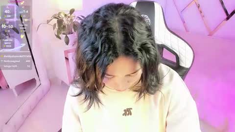 KATY  online show from March 28, 3:55 pm