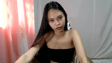 Snapshot of sexyy_monica chatting on June 27, 2:27 am MONICA online show from June 27, 2:27 am