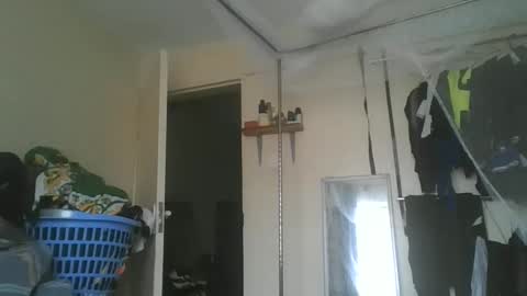 Mel online show from November 10, 9:41 am