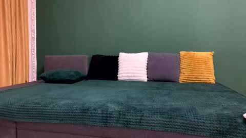 Snapshot of sexyycouple22 chatting on February 24, 4:49 am Sexycouple online show from February 24, 4:49 am